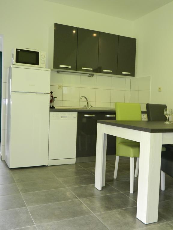 Apartmani Marinovic Подгора Экстерьер фото